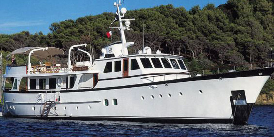 Heavenly Daze - Classic Yacht Charters - Classic Feadships