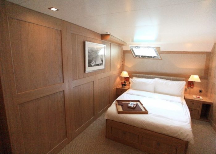 motor yacht Conquest master cabin view