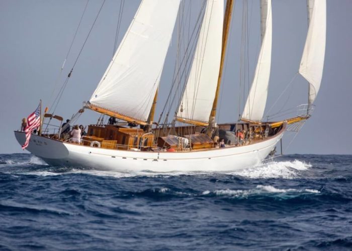 Classic Sailing Yacht Eros Under Sail