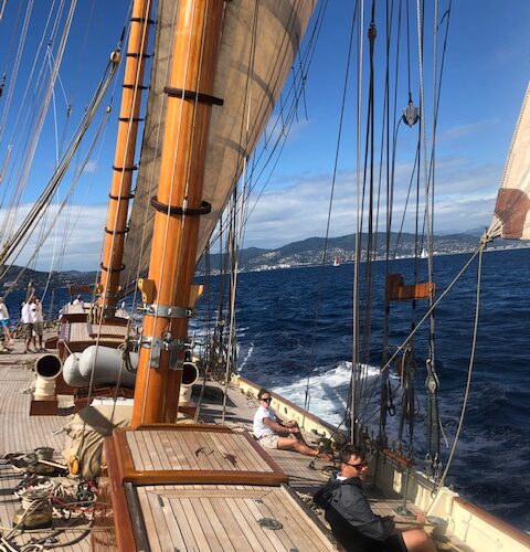 Invader under sail mast