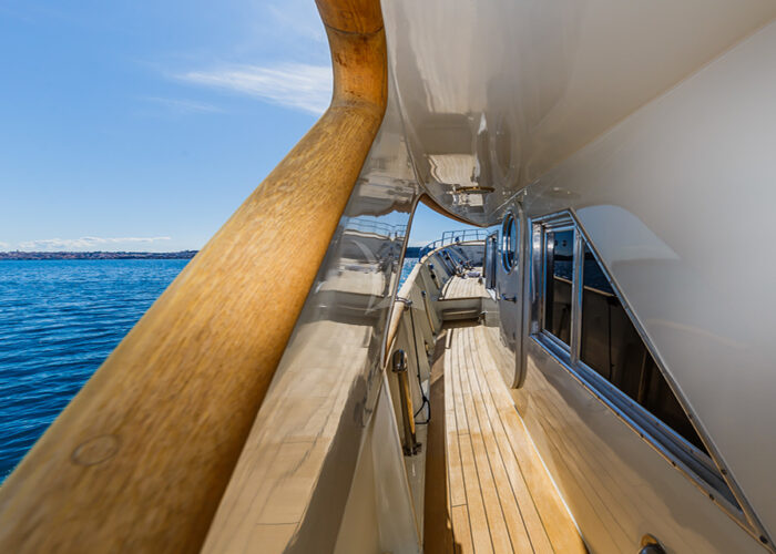 classic motor yacht to je to external deck.jpg