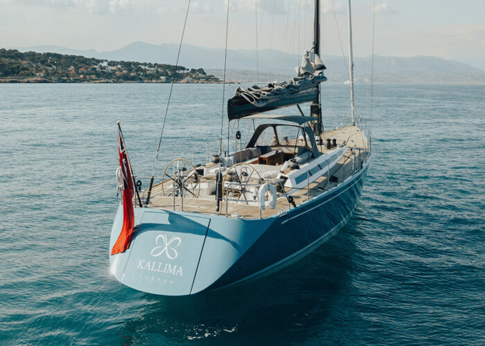 classic sailing yacht kallima external bow.jpg